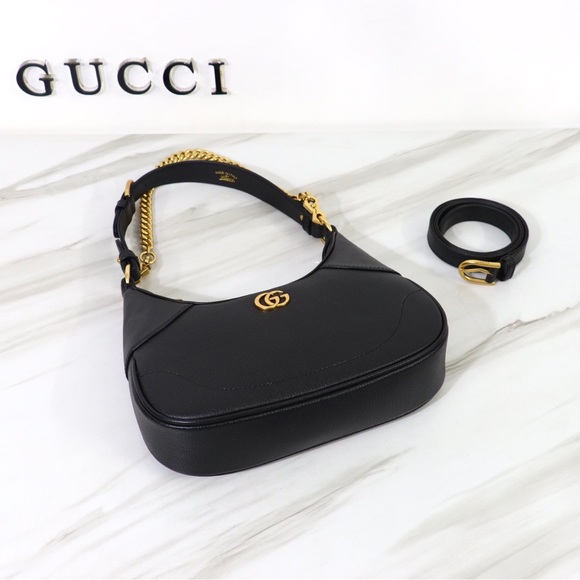 Gucci Black Shoulder Bag with Gold Accents - Picture 9 of 9
